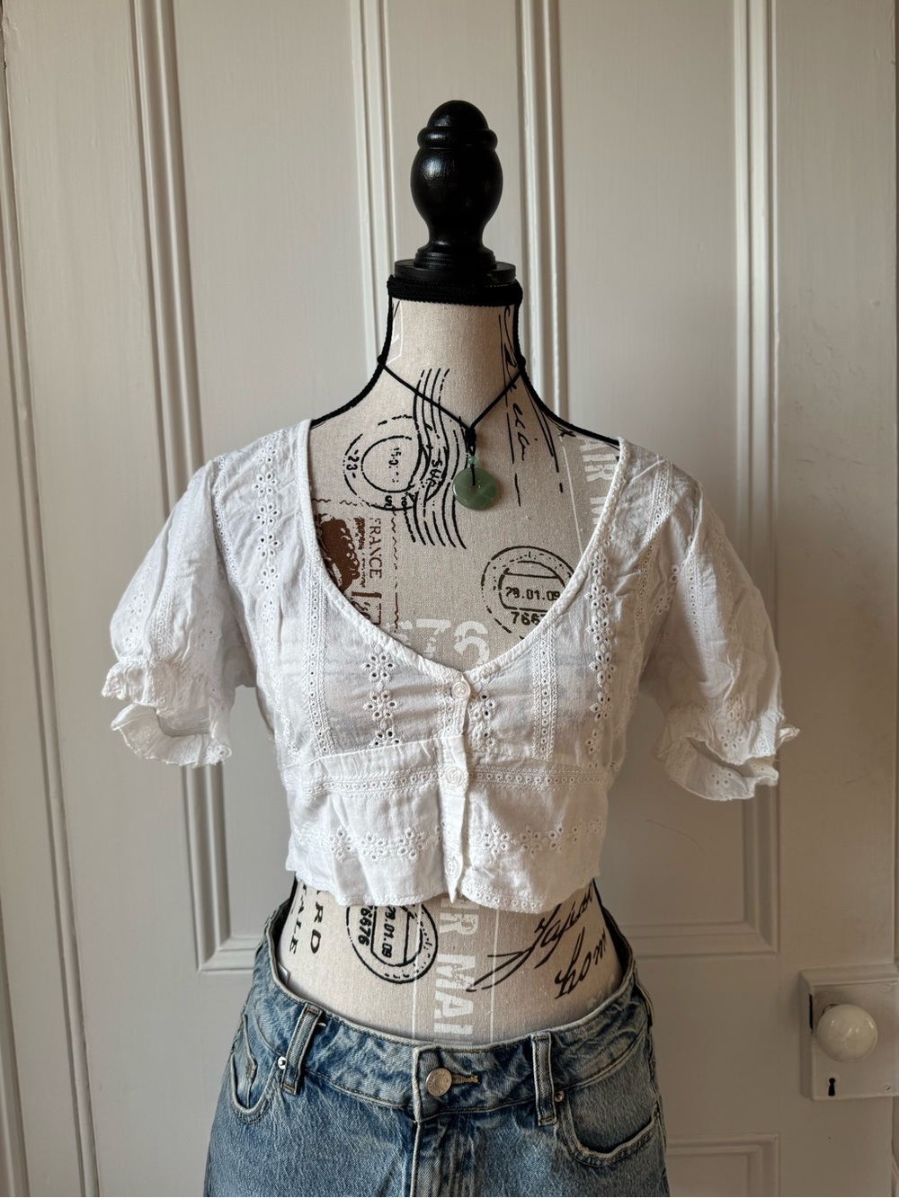 Nasty Gal White Eyelet V-Neck Crop Blouse